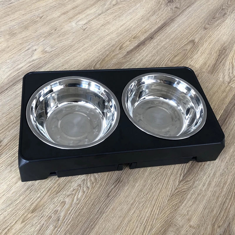 Ciotole rialzate per cani