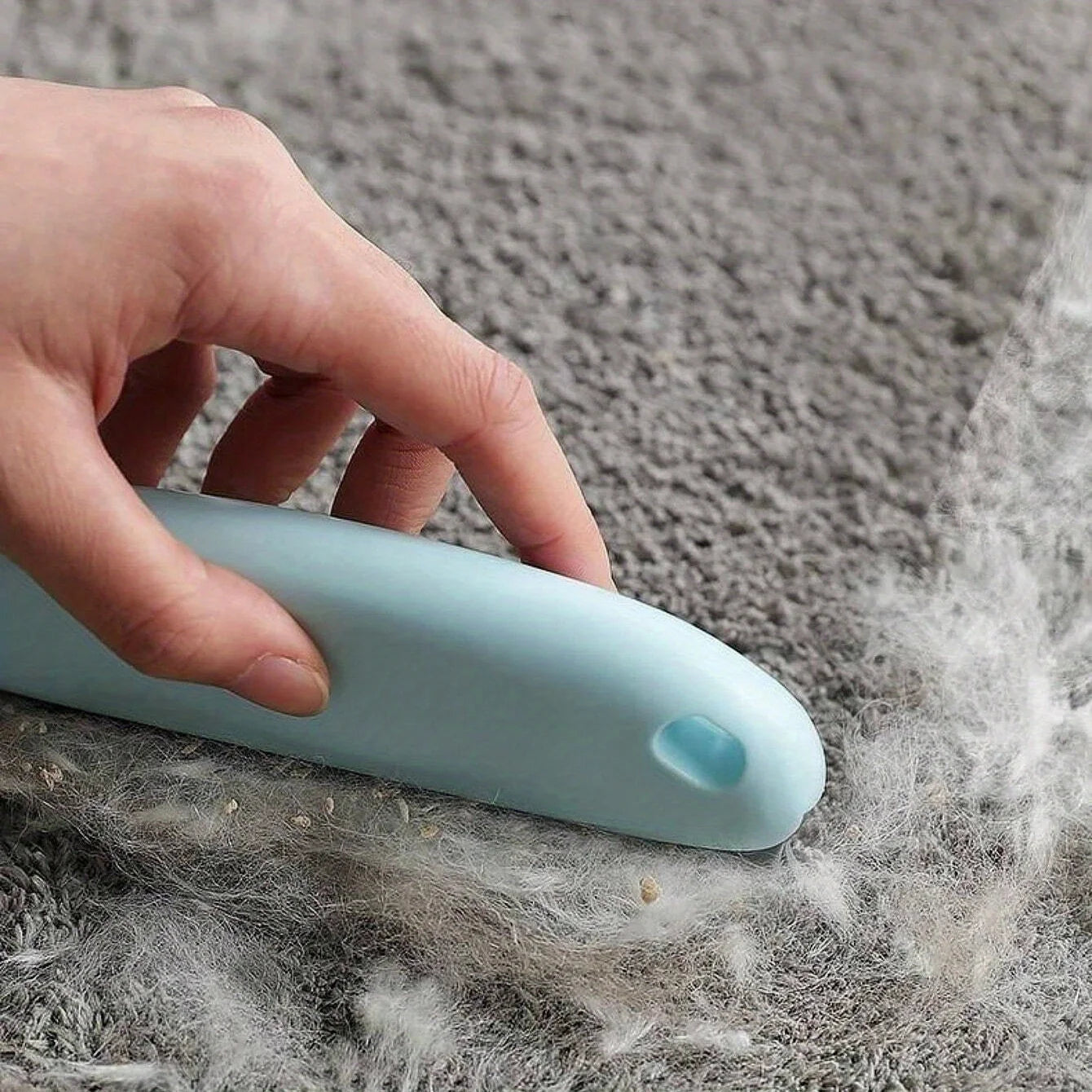 Spazzola efficace per rimuovere i peli di animali domestici